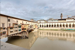 Ponte Vecchio View Apartment